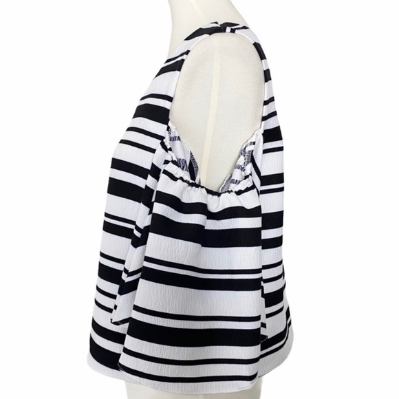 Akita Cut out Top Stripe Black White Size M - Picture 4 of 8